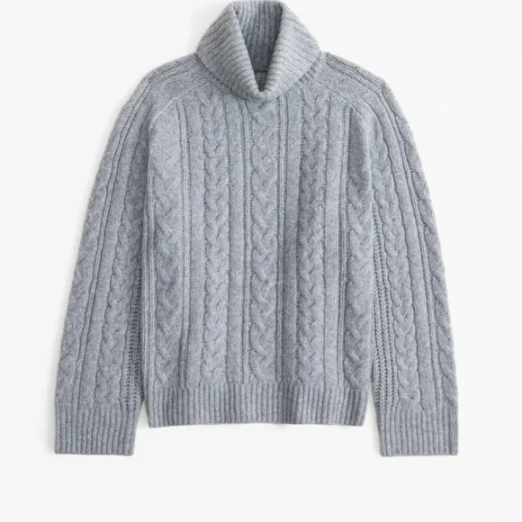 Abercrombie cable knit sweater XS - Picture 1 of 4